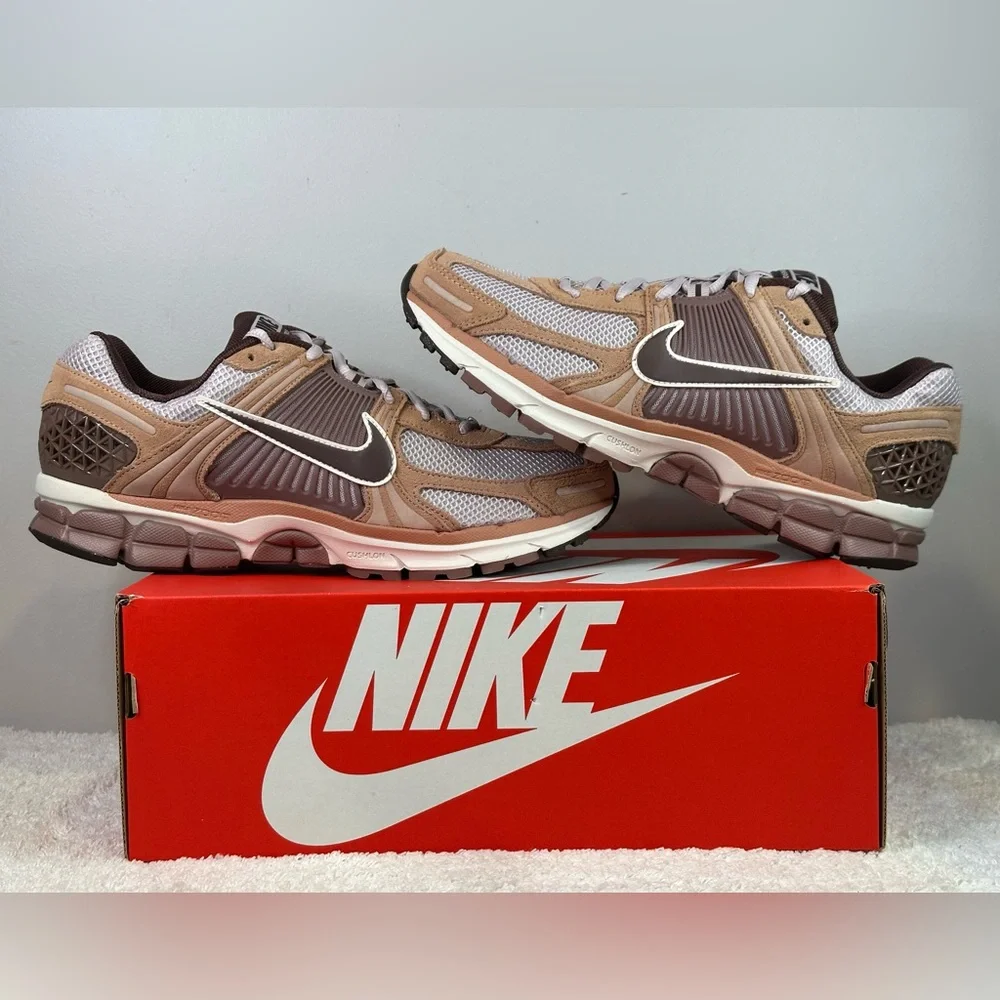 Nike Zoom Vomero 5